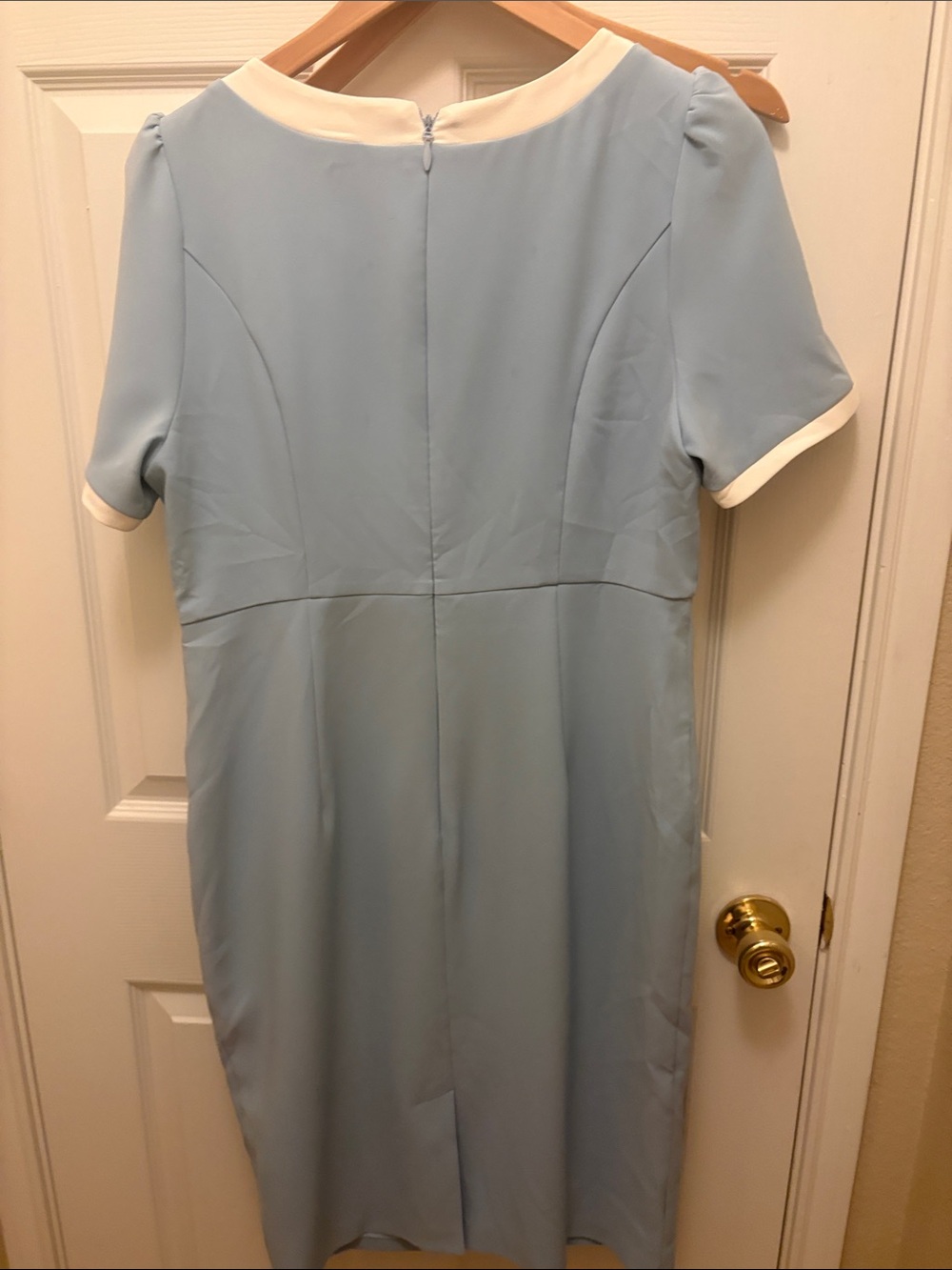 FEHAUTE size 10 Powder Blue Midi Dress with Cream Bow - Picture 4 of 4